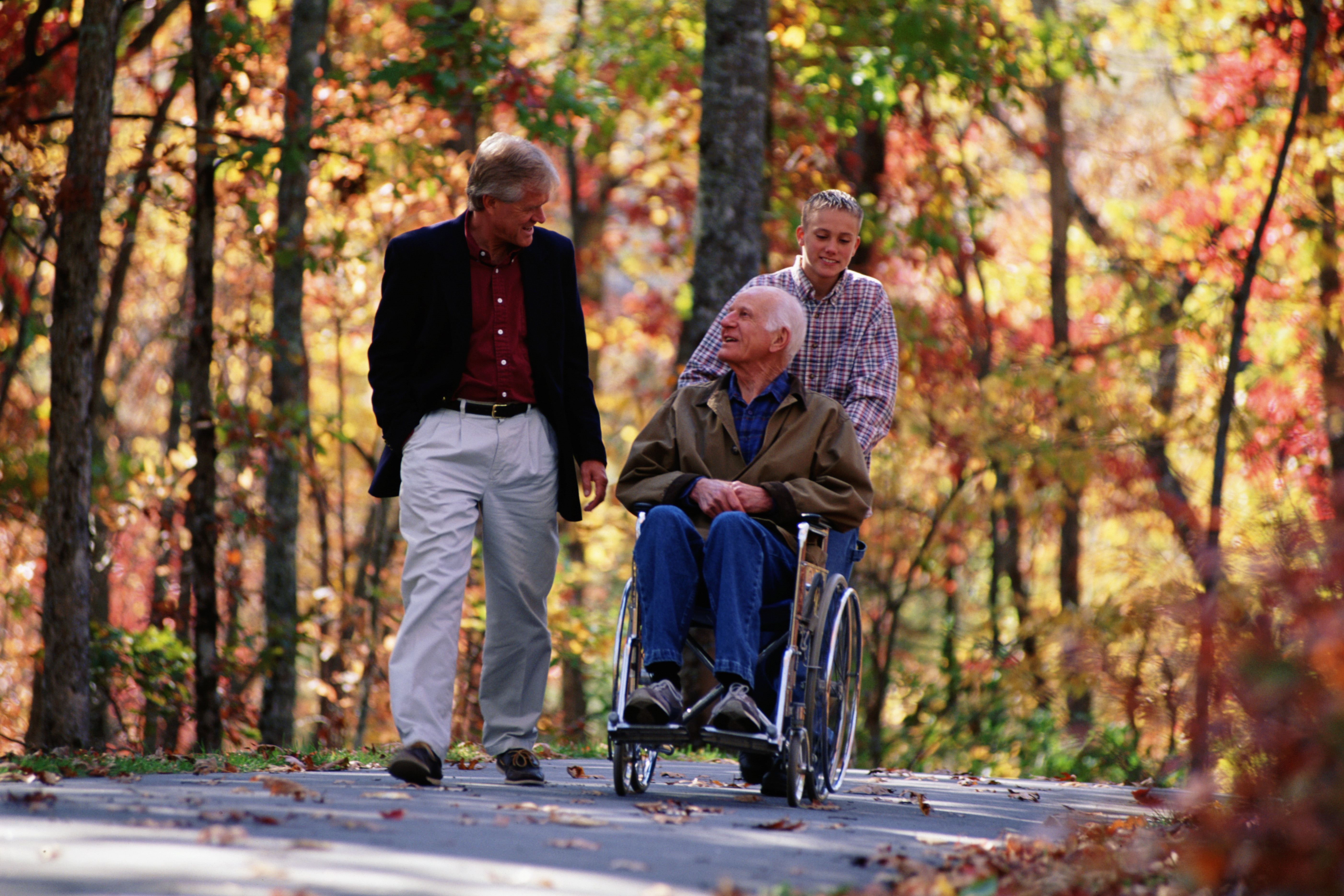 ¿Cómo nos hemos organizado para asistir y cuidar a las personas mayores?